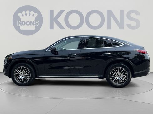Used 2025 Mercedes-Benz GLC 300 4MATIC image 7