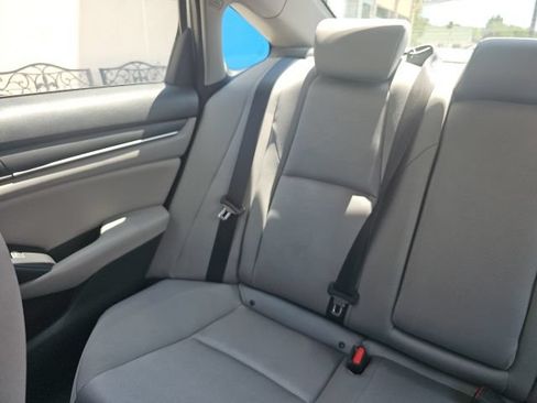 Used 2019 Honda Accord EX image 11