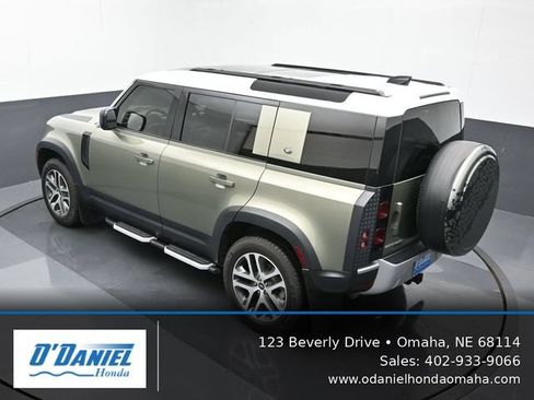 Used 2020 Land Rover Defender 110 HSE AWD/4WD image 15