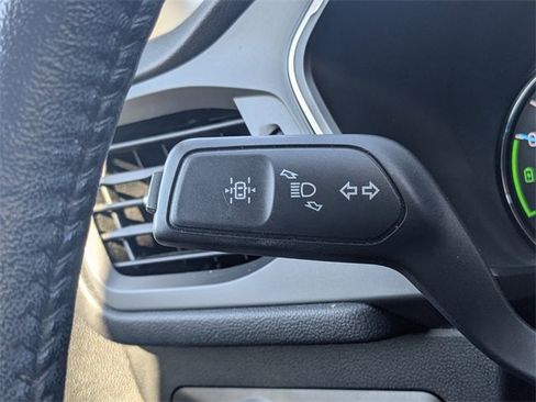 Used 2021 Ford Escape SE w/ Convenience Package image 32