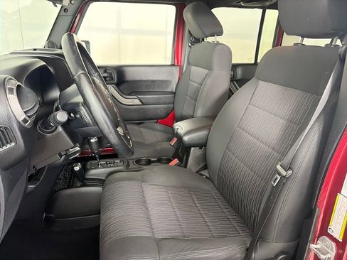 Used 2011 Jeep Wrangler Unlimited Sport image 11