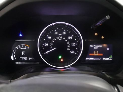 Used 2019 Honda HR-V Touring image 41