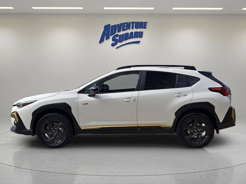 Used 2024 Subaru Crosstrek 2.5i Sport w/ Crosstrek Mirror Package AWD/4WD image 4