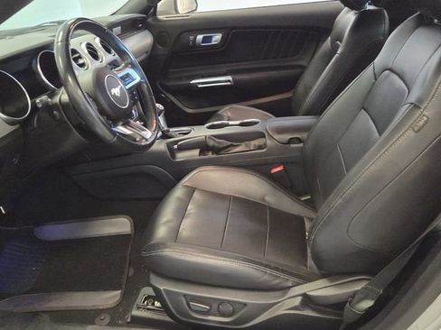 Used 2021 Ford Mustang Premium RWD image 10