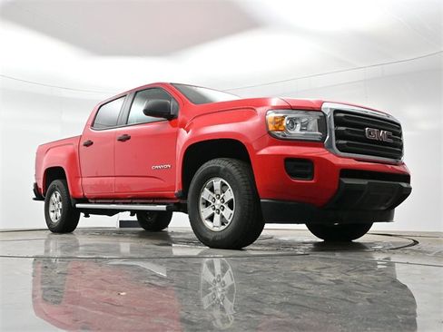 Used 2016 GMC Canyon 2WD Crew Cab w/ Convenience Package image 9