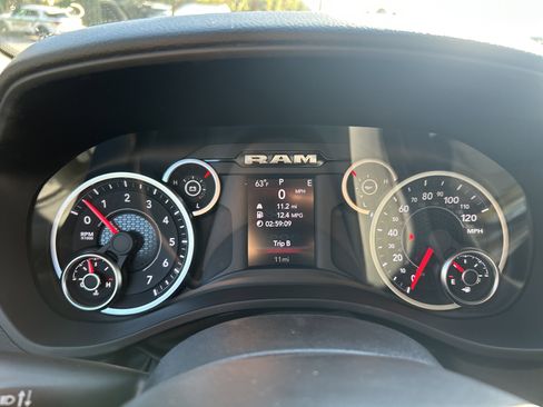 New 2026 RAM 1500 4x4 Crew Cab image 18