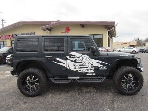 Used 2017 Jeep Wrangler Unlimited Sport w/ Quick Order Package 24S image 8