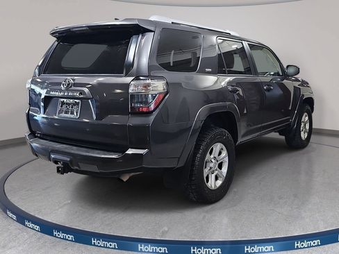 Used 2016 Toyota 4Runner SR5 AWD/4WD image 6