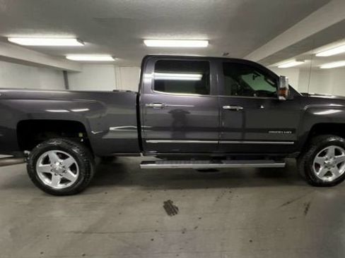 Certified 2015 Chevrolet Silverado 2500 LTZ w/ Duramax Plus Package image 9
