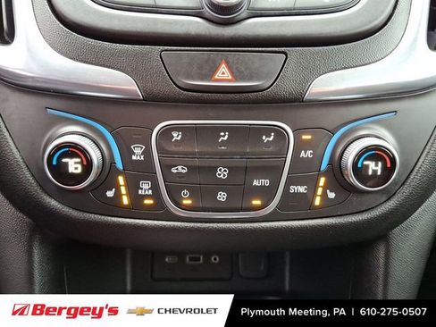 Certified 2019 Chevrolet Equinox LT image 17