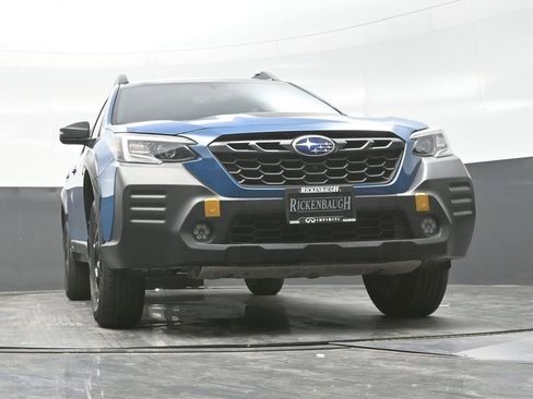 Used 2022 Subaru Outback Wilderness w/ Wilderness Package image 17