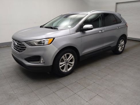 Used 2020 Ford Edge SEL image 2