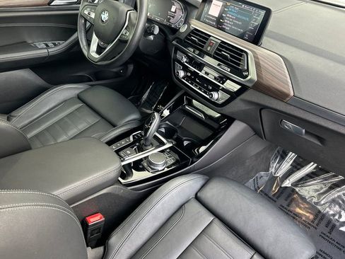 Used 2021 BMW X3 xDrive30e w/ Premium Package image 17