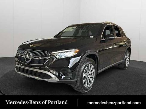 Used 2026 Mercedes-Benz GLC 300 4MATIC image 1