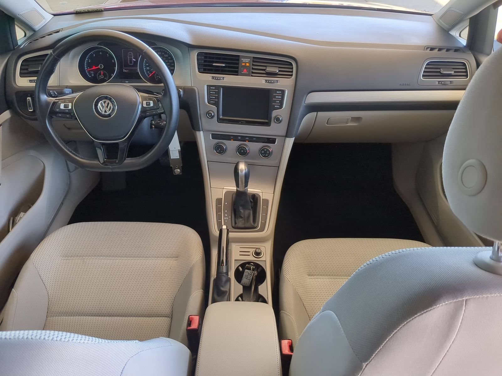 Used 2017 Volkswagen Golf S FWD image 24