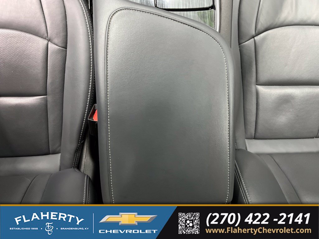 Used 2023 Buick Enclave Essence FWD image 30