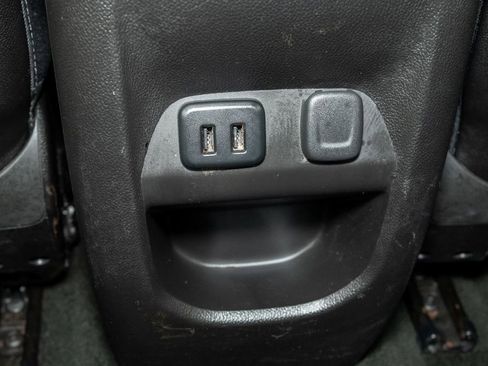 Used 2016 Chevrolet Colorado Z71 AWD/4WD image 24