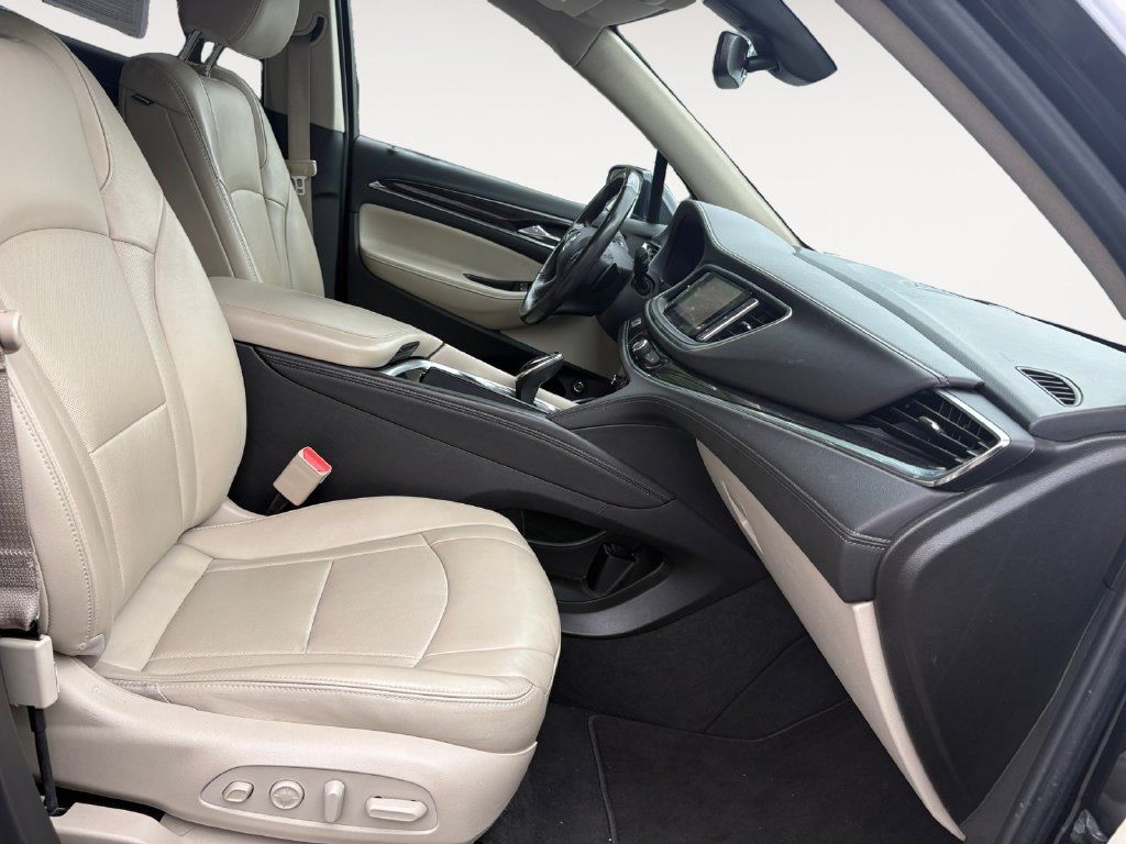 Used 2020 Buick Enclave Premium w/ Sun and Sites Package AWD/4WD image 12