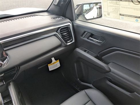 New 2026 GMC Canyon Elevation image 17