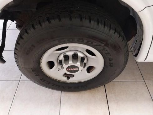 Used 2013 GMC Savana 2500 w/ Cold Climate Package image 14