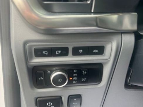 Used 2023 Ford F150 Lariat w/ Equipment Group 502A High AWD/4WD image 29