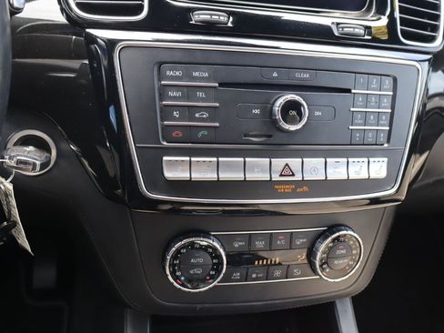 Used 2018 Mercedes-Benz GLS 550 4MATIC image 30