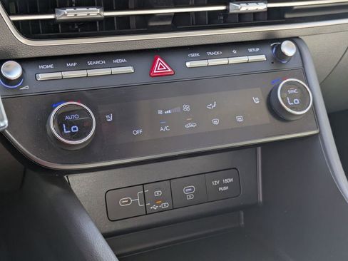 Used 2025 Hyundai Sonata SEL FWD image 22
