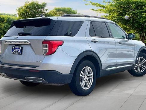 Certified 2023 Ford Explorer XLT w/ Equipment Group 202A image 12