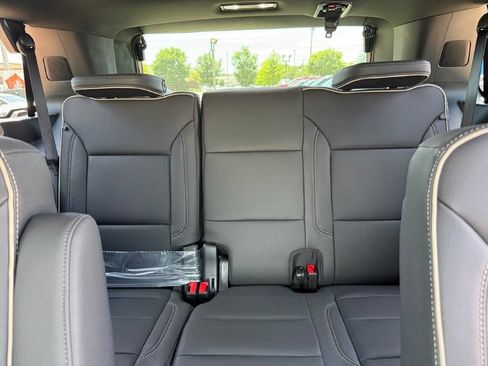 New 2026 Chevrolet Tahoe Premier w/ Sun And Tow Package AWD/4WD image 17