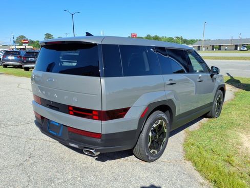 New 2025 Hyundai Santa Fe SE image 3