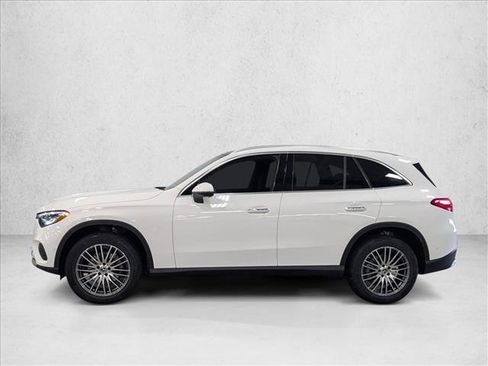 New 2026 Mercedes-Benz GLC 300 4MATIC image 5