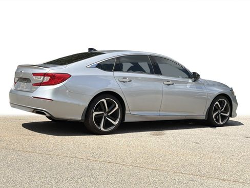 Used 2022 Honda Accord Sport image 27