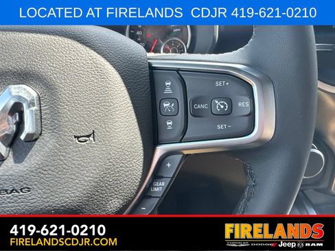 New 2026 RAM 1500 4x4 Crew Cab image 16