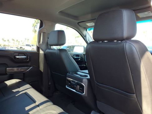 Used 2021 Chevrolet Silverado 1500 LTZ w/ LTZ Convenience Package II AWD/4WD image 13