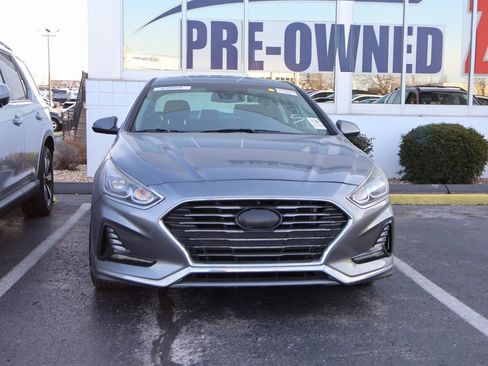 Used 2018 Hyundai Sonata Limited image 4