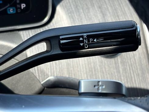 Used 2023 Mercedes-Benz C 300 4MATIC Sedan image 18