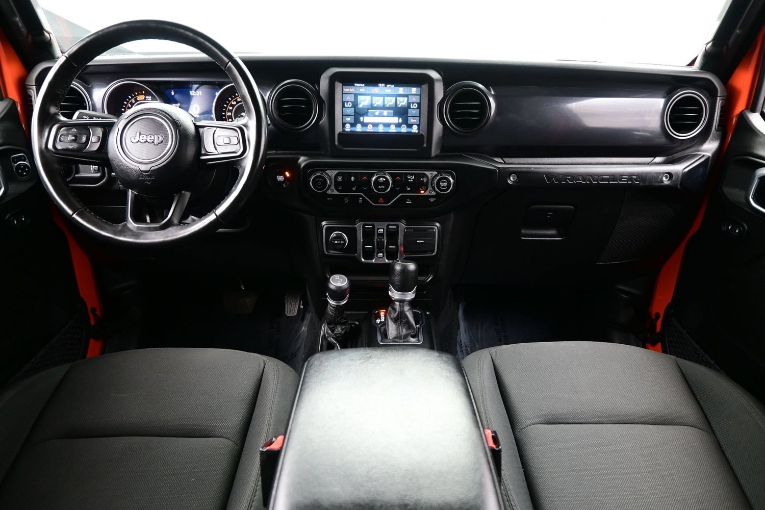 Used 2023 Jeep Wrangler Unlimited Sport AWD/4WD image 18