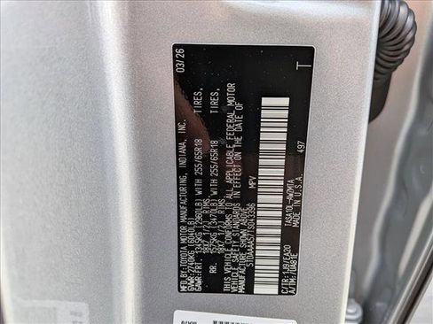 Used 2026 Toyota Grand Highlander XLE image 17