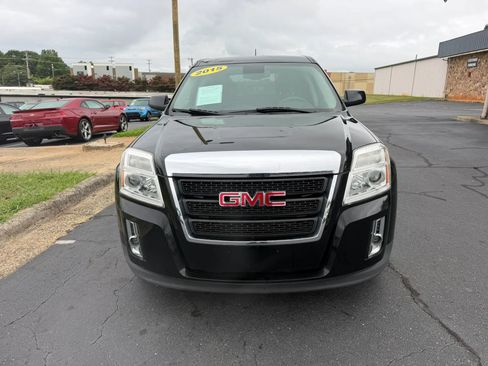 Used 2015 GMC Terrain SLE FWD image 2