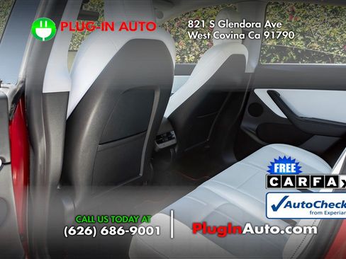 Used 2022 Tesla Model Y Performance AWD/4WD image 11
