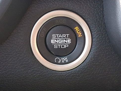 Used 2024 RAM 2500 Big Horn image 24