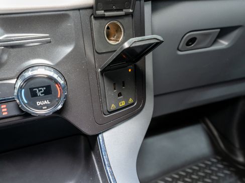 Used 2021 Ford F150 XLT w/ Equipment Group 302A High image 26