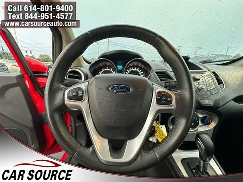 Used 2015 Ford Fiesta SE FWD image 16