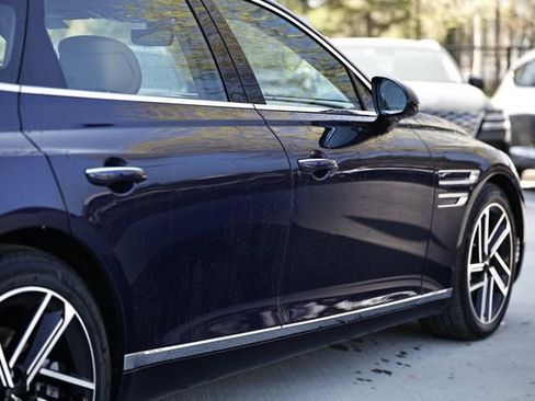 New 2026 Genesis G80 2.5T Advanced image 7