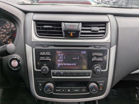 Used 2017 Nissan Altima 2.5 SL image 11