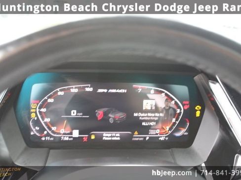 Used 2024 BMW Z4 M40i w/ Premium Package image 25