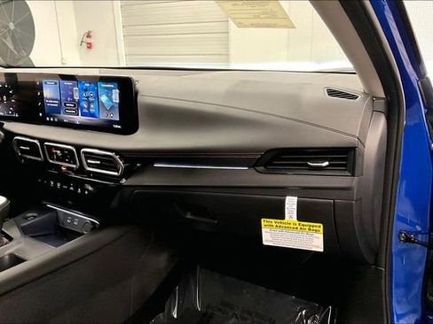 New 2026 Nissan Sentra SR FWD image 33