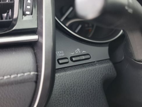 Used 2024 Toyota Camry SE FWD image 20