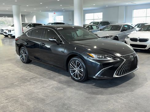 Used 2022 Lexus ES 350 w/ Premium Package image 1