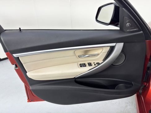 Used 2018 BMW 340i Sedan image 40